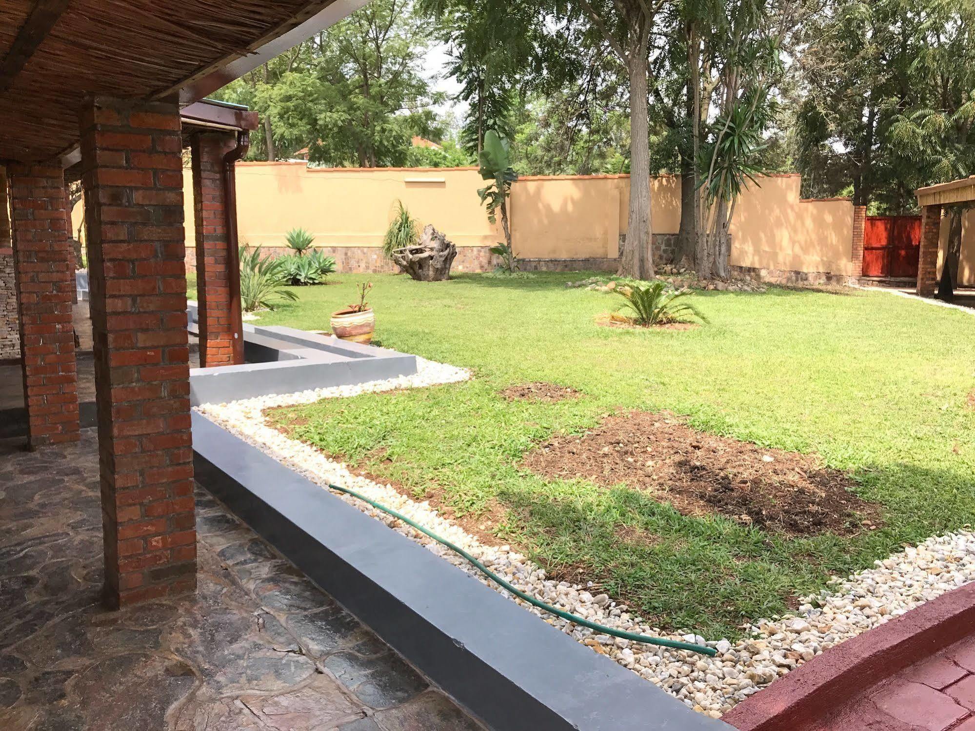 Inside Afrika Boutique Hotel Kigali Bagian luar foto
