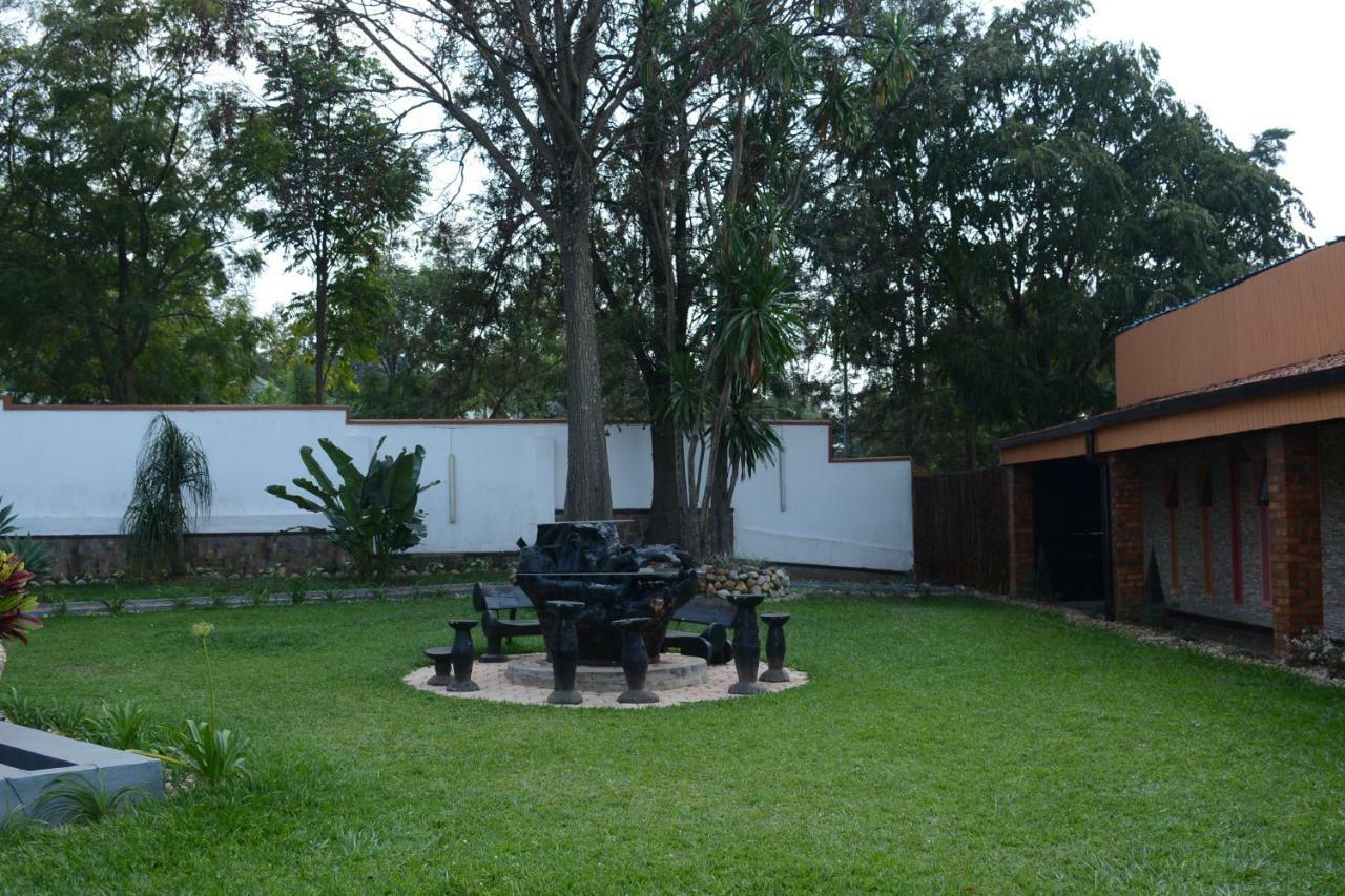 Inside Afrika Boutique Hotel Kigali Bagian luar foto